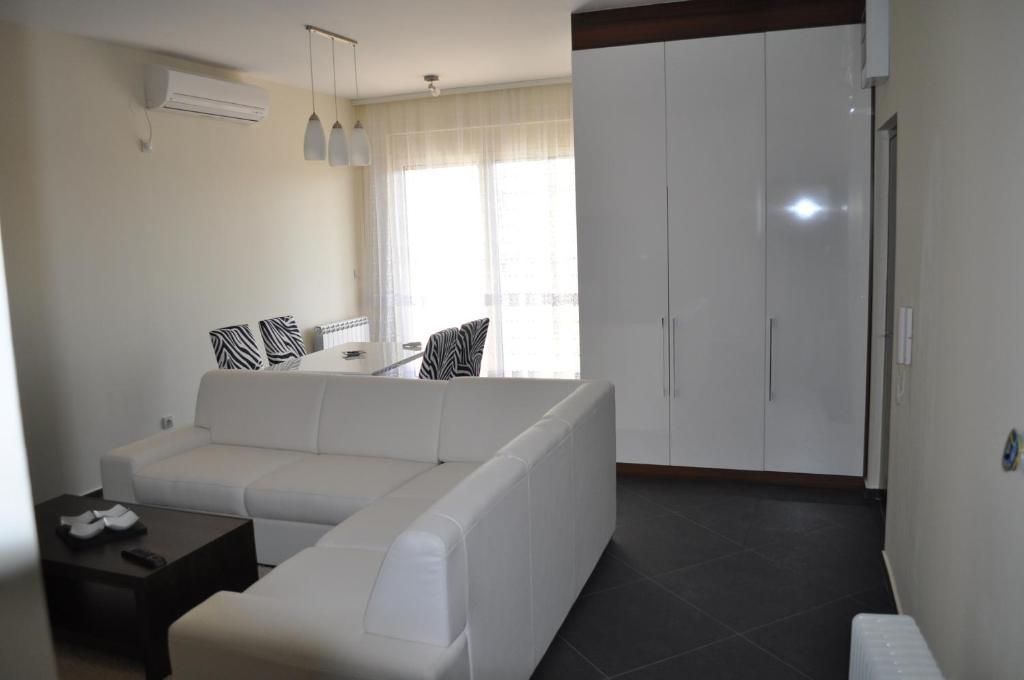 Apartments Soleado Pancevo Luaran gambar