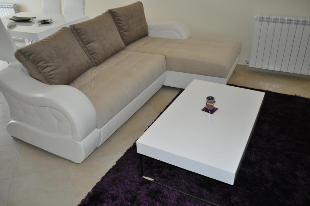 Apartments Soleado Pancevo Bilik gambar
